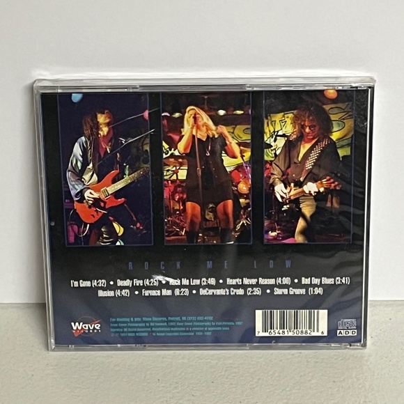 Vintage Blue Rose Rock Me Low CD Sealed - Picture 2 of 6